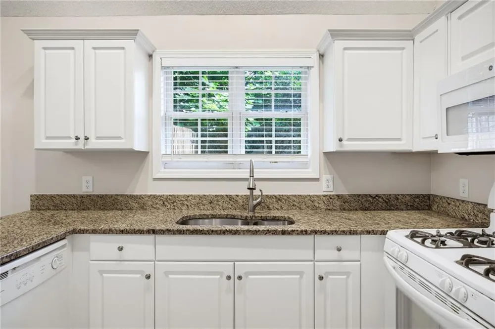 4280 Old Cherokee Street Acworth, GA 30101