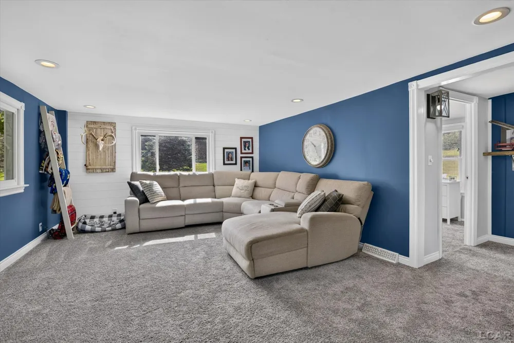 12931 Beecher Road Pittsford Township, MI 49247