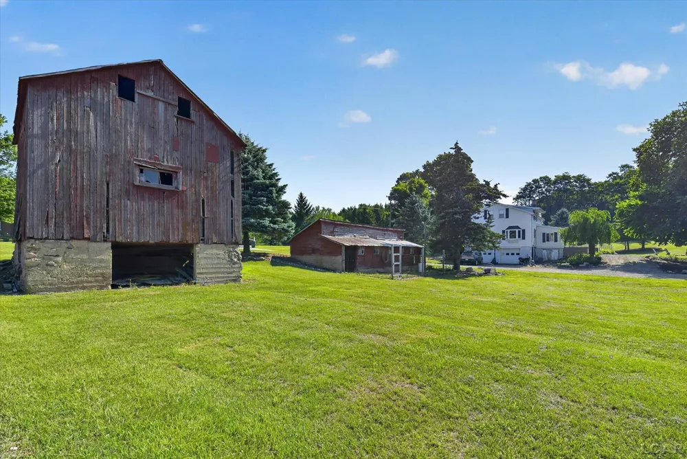 12931 Beecher Road Pittsford Township, MI 49247