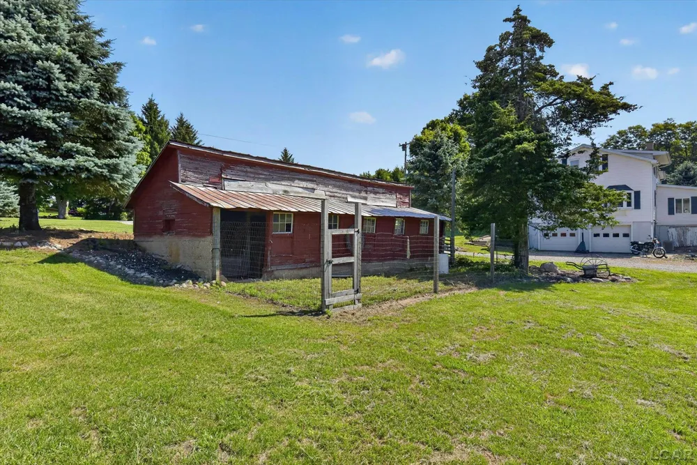 12931 Beecher Road Pittsford Township, MI 49247