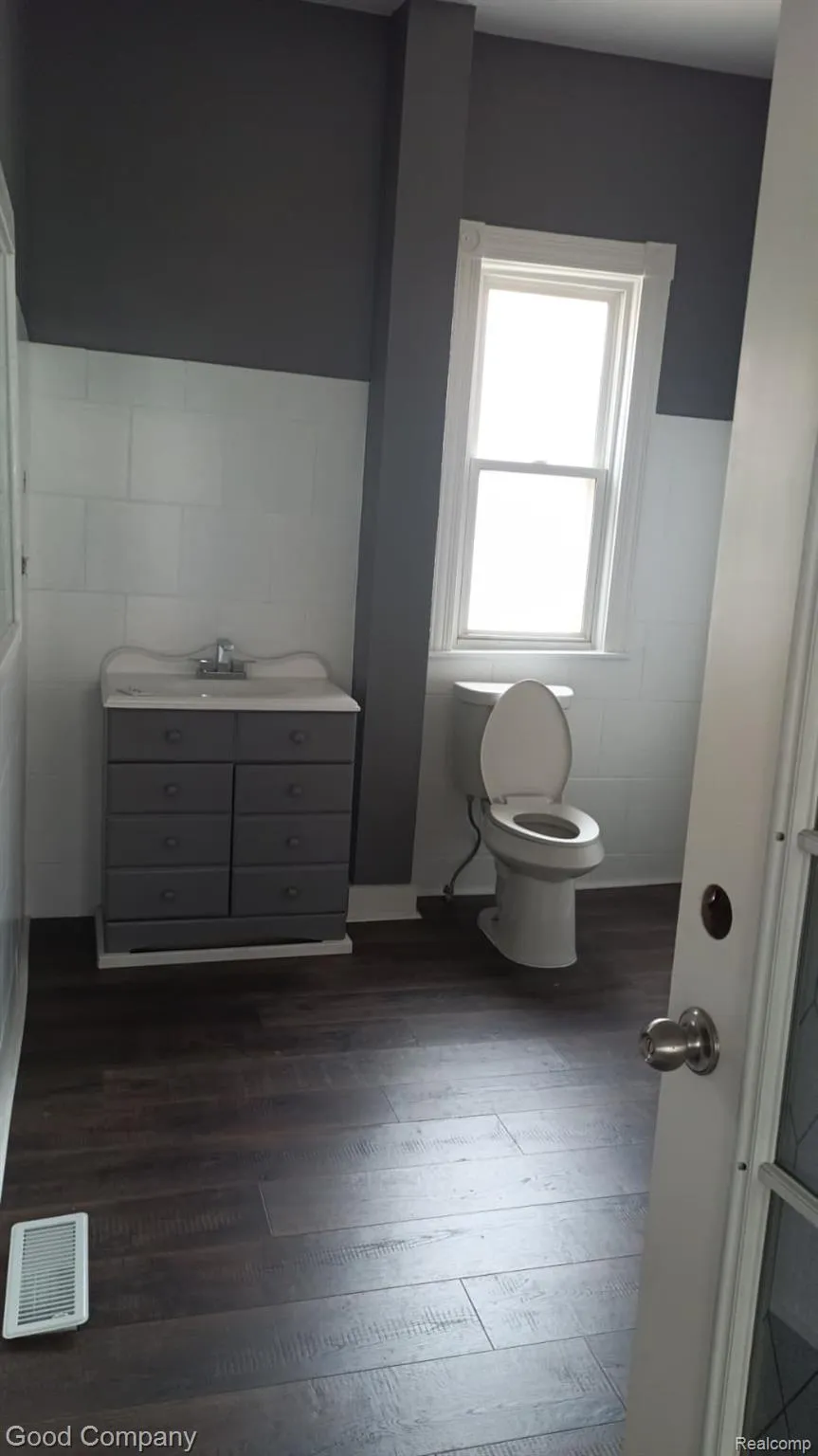 1521 18th Street Detroit City, MI 48216
