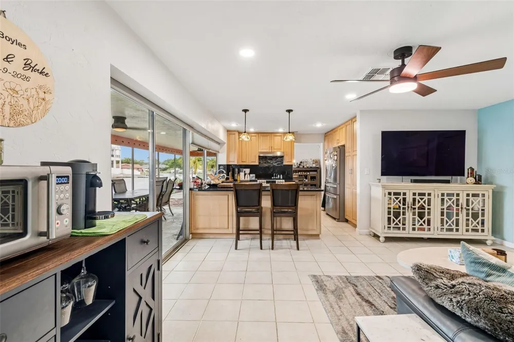 1473 50TH AVENUE NE St Petersburg, FL 33703