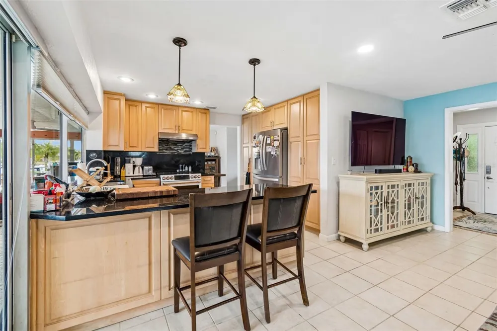 1473 50TH AVENUE NE St Petersburg, FL 33703