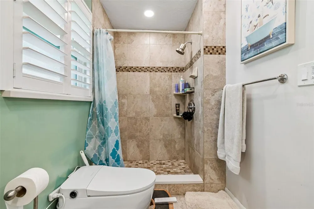 1473 50TH AVENUE NE St Petersburg, FL 33703