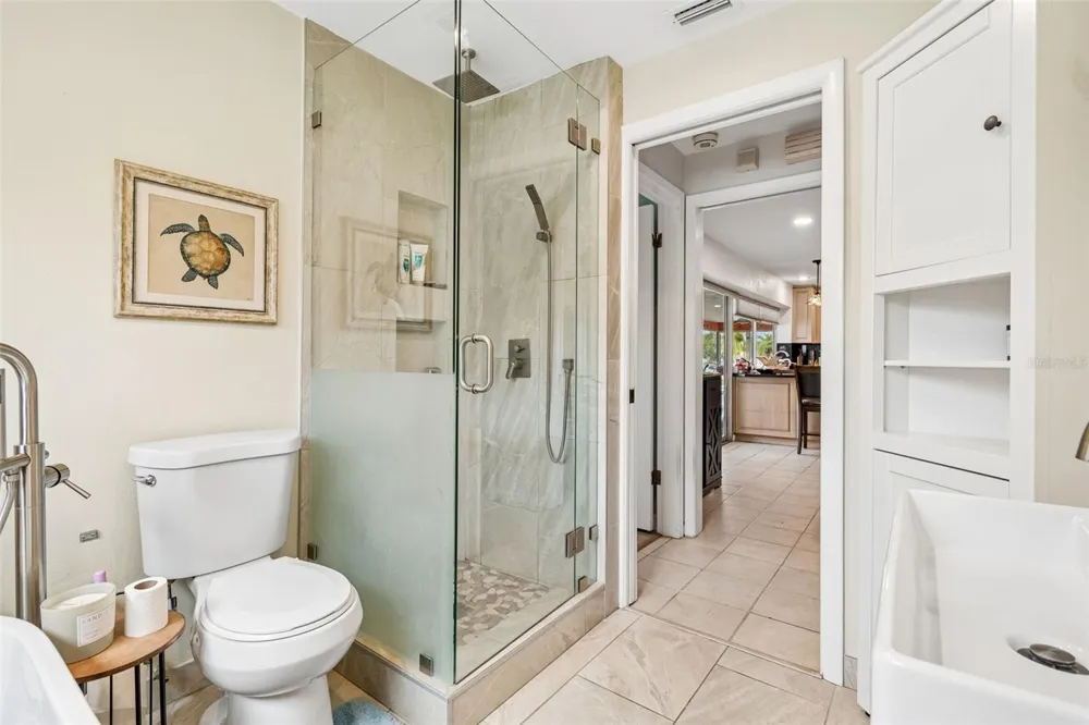 1473 50TH AVENUE NE St Petersburg, FL 33703