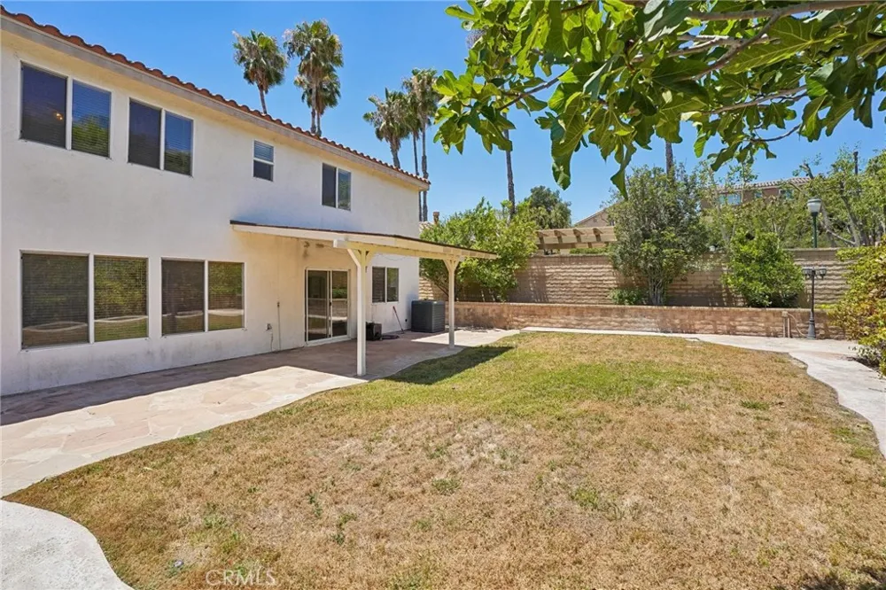 21117 Oakleaf Canyon Drive Newhall, CA 91321