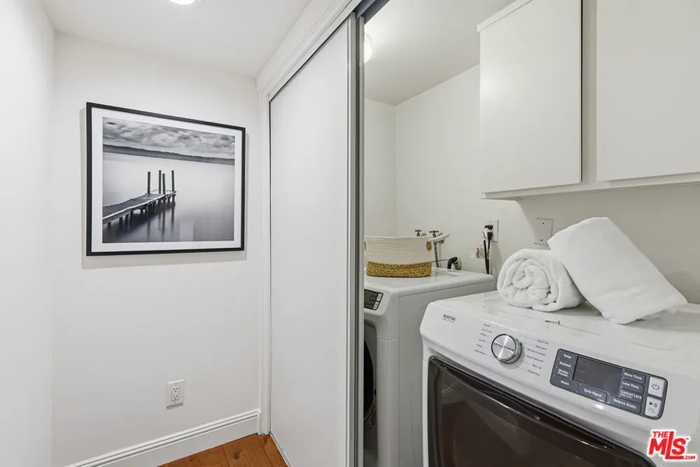 13233 Fiji Way #H Marina del Rey, CA 90292