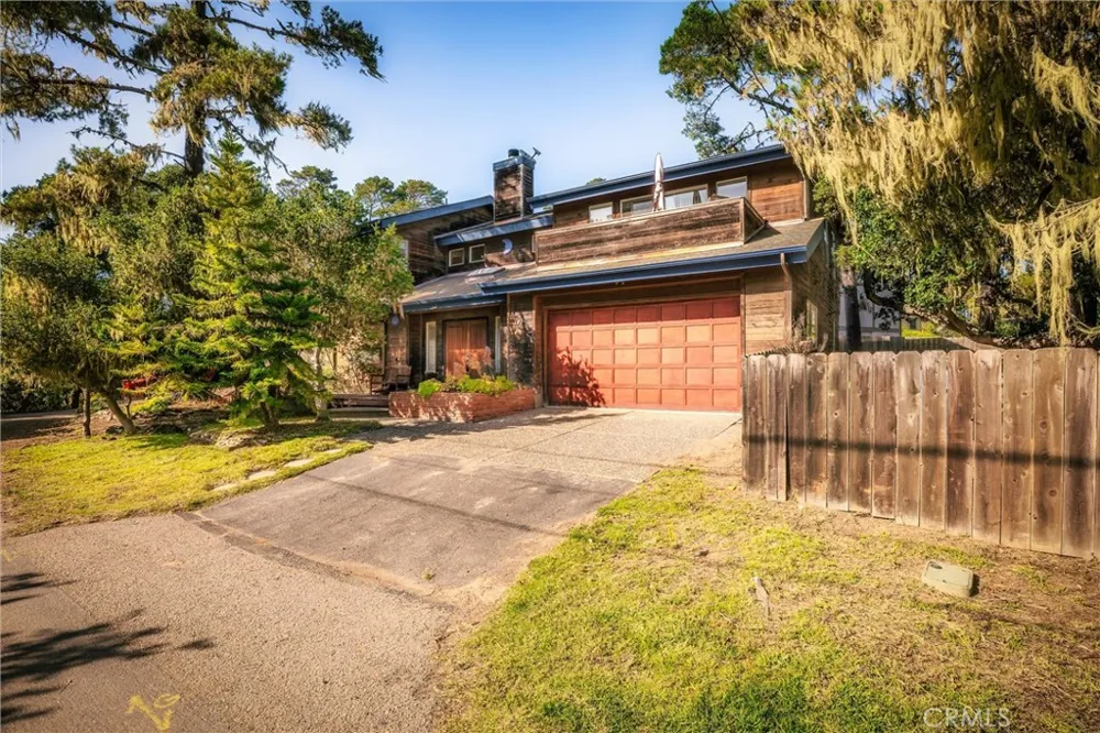 2760 Trenton Cambria, CA 93428