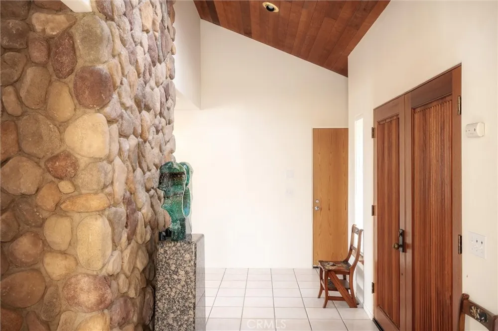 2760 Trenton Cambria, CA 93428