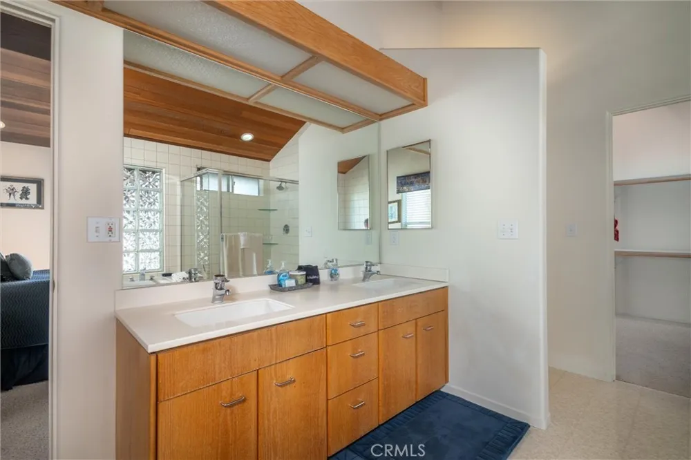 2760 Trenton Cambria, CA 93428