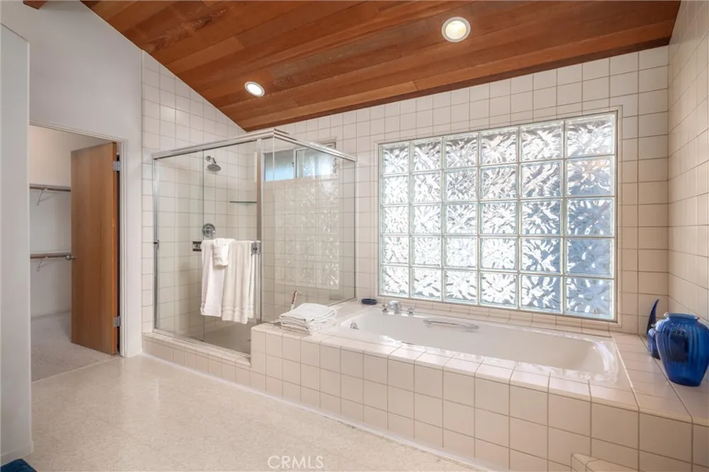 2760 Trenton Cambria, CA 93428