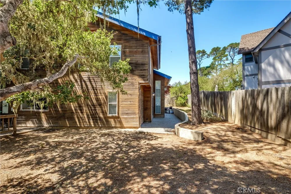 2760 Trenton Cambria, CA 93428