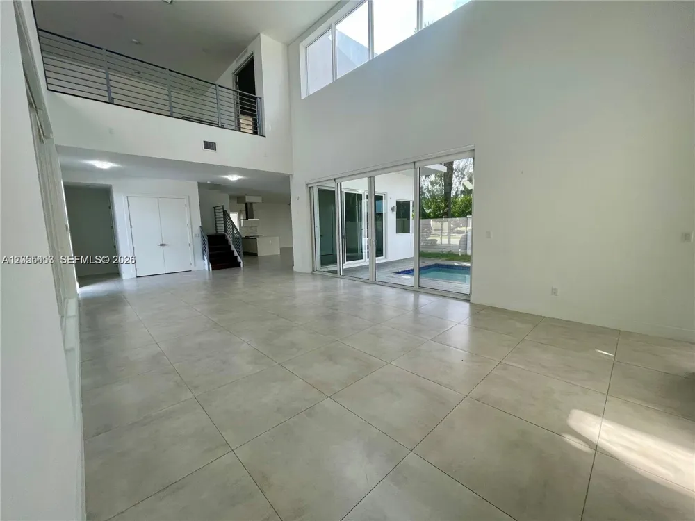 10250 NW 74th Ter #0 Doral, FL 33178