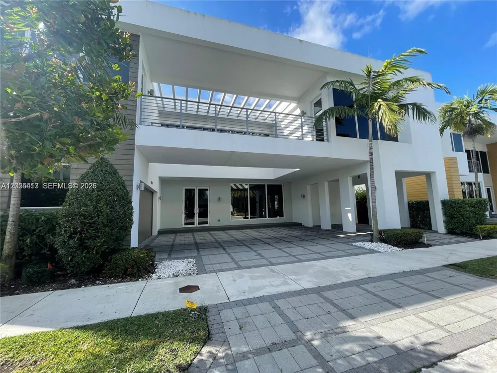 10250 NW 74th Ter #0 Doral, FL 33178