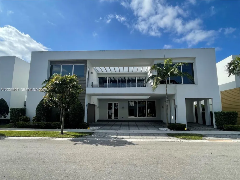 10250 NW 74th Ter #0 Doral, FL 33178