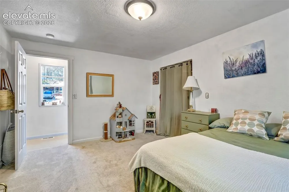 2535 Adams Street Colorado Springs, CO 80904