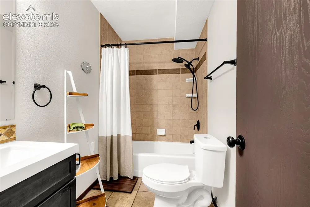 917 Centre Camino Woodland Park, CO 80863