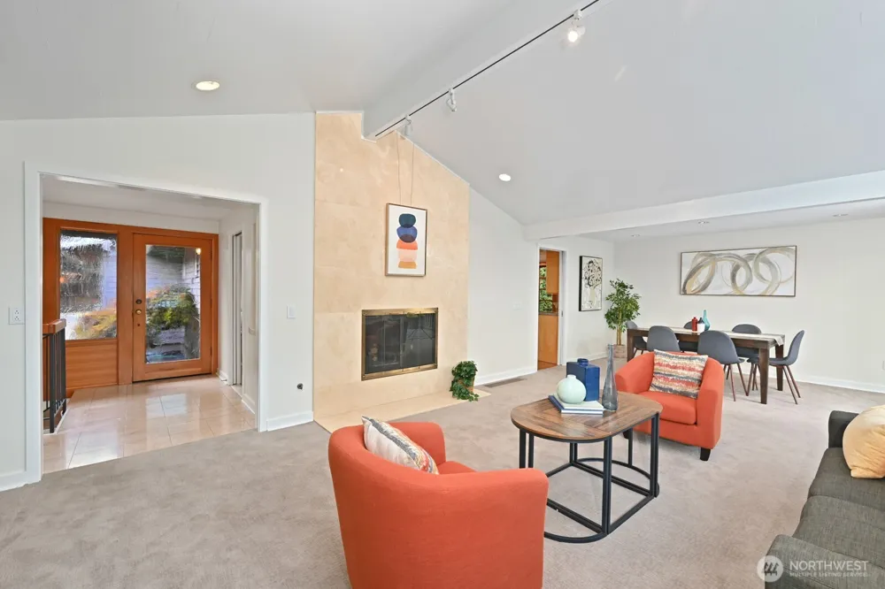 17236 NE 6th Place Bellevue, WA 98008