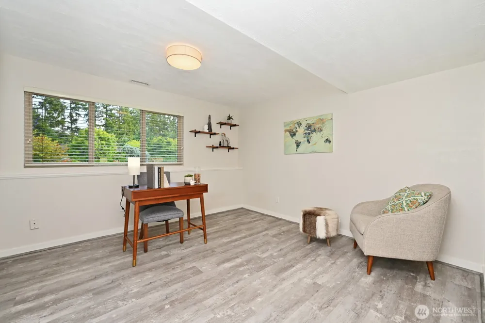 17236 NE 6th Place Bellevue, WA 98008