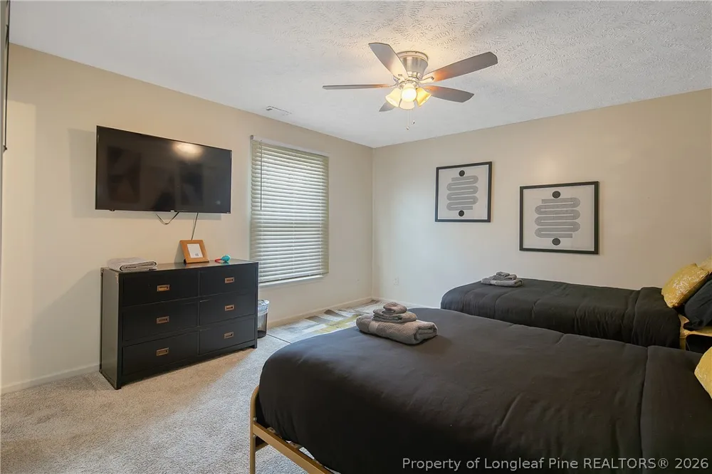 6213 Streeter Drive Hope Mills, NC 28348