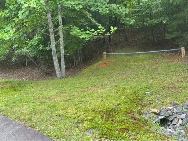 2 Thunder Road Hayesville, NC 28904