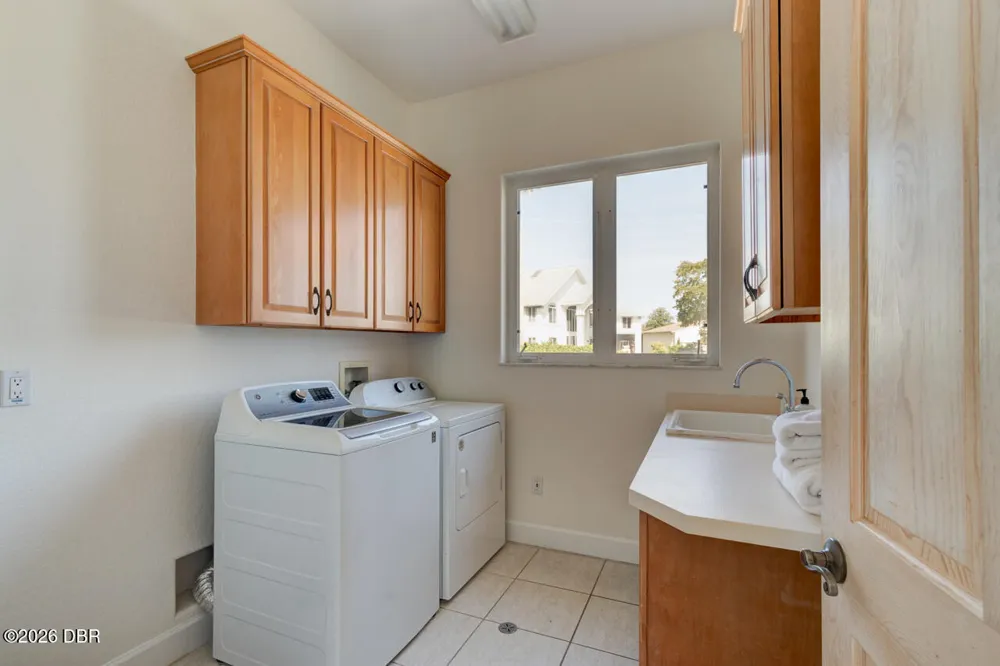 1801 Chandelle Court NW Port Orange, FL 32128