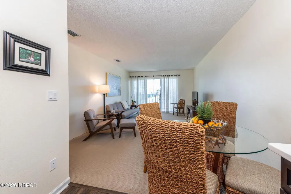 10 Lynnhurst Drive #208 Ormond Beach, FL 32176
