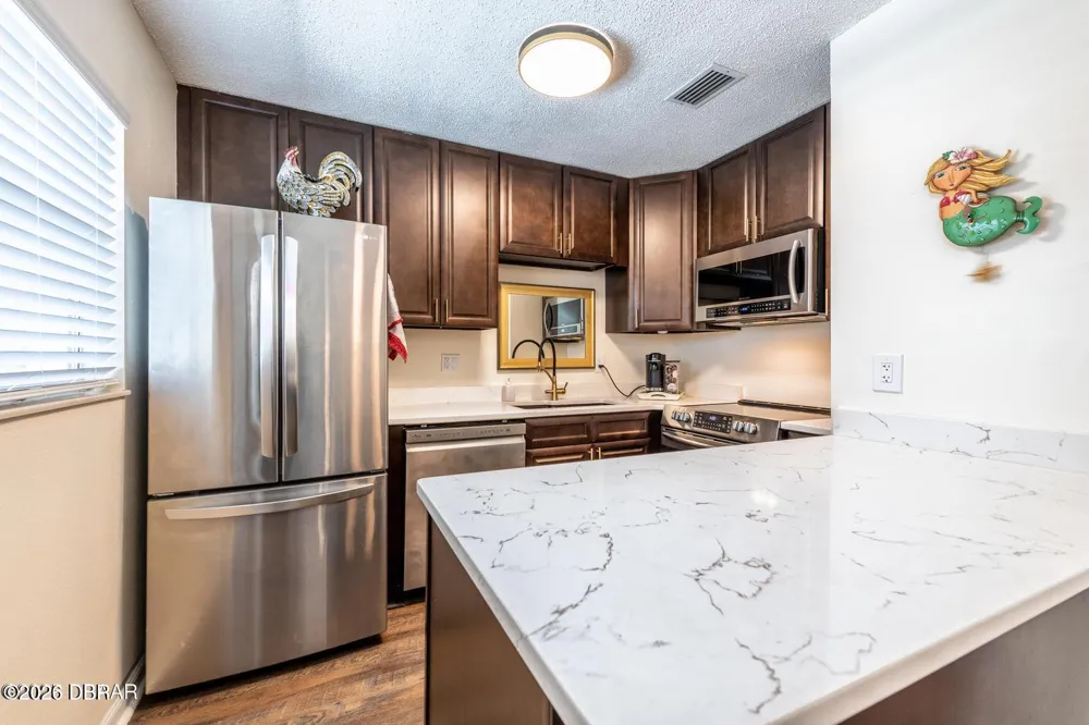 10 Lynnhurst Drive #208 Ormond Beach, FL 32176