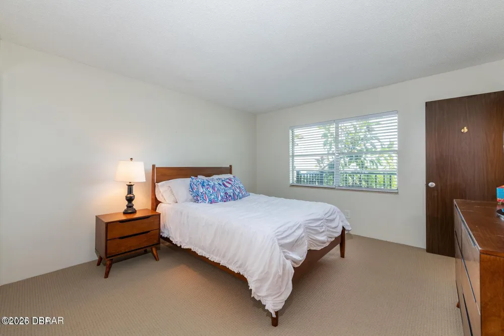 10 Lynnhurst Drive #208 Ormond Beach, FL 32176