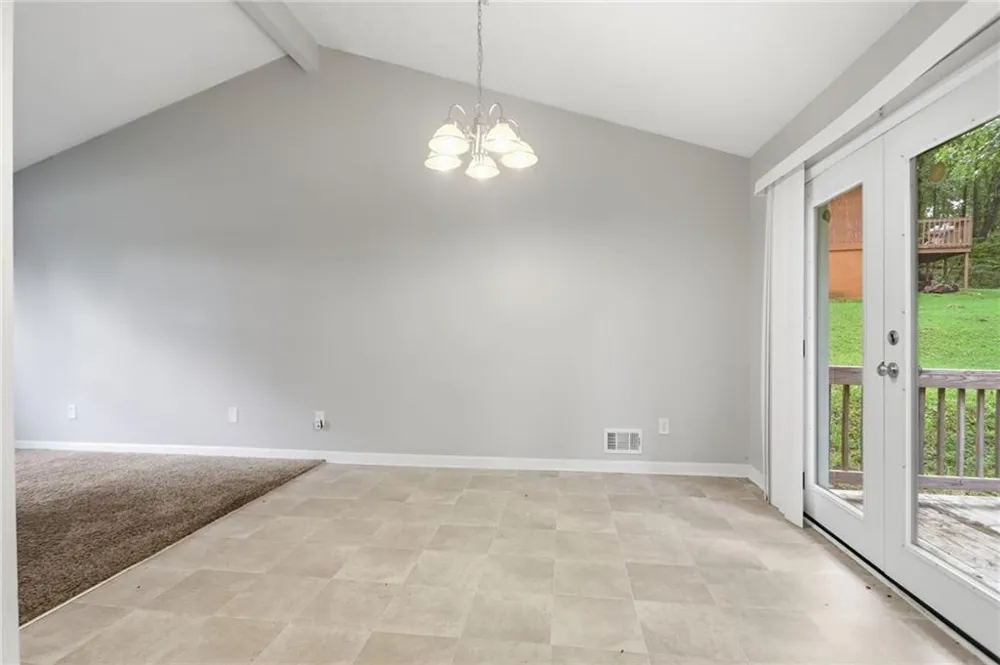 5516 Liberty Road Union City, GA 30291