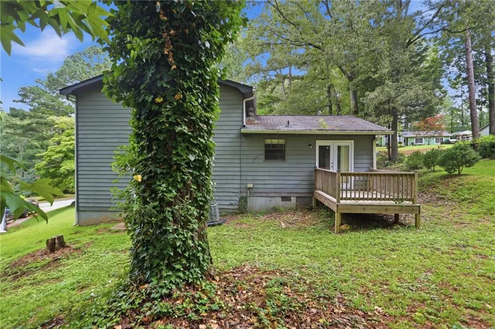 5516 Liberty Road Union City, GA 30291