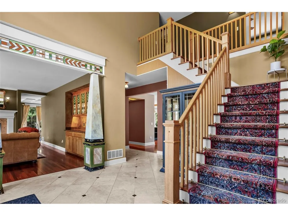 6369 Apache Drive Larkspur, CO 80118