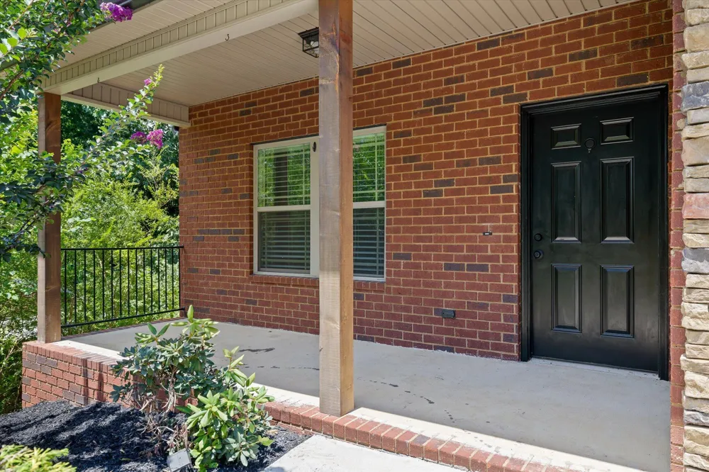 314 Old County Road Ringgold, GA 30736