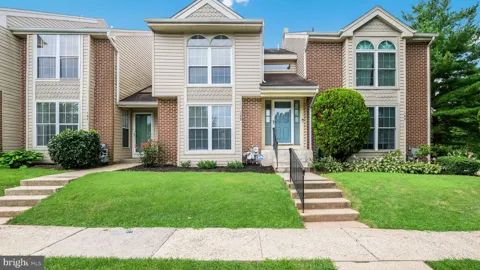 148 PINE COURT