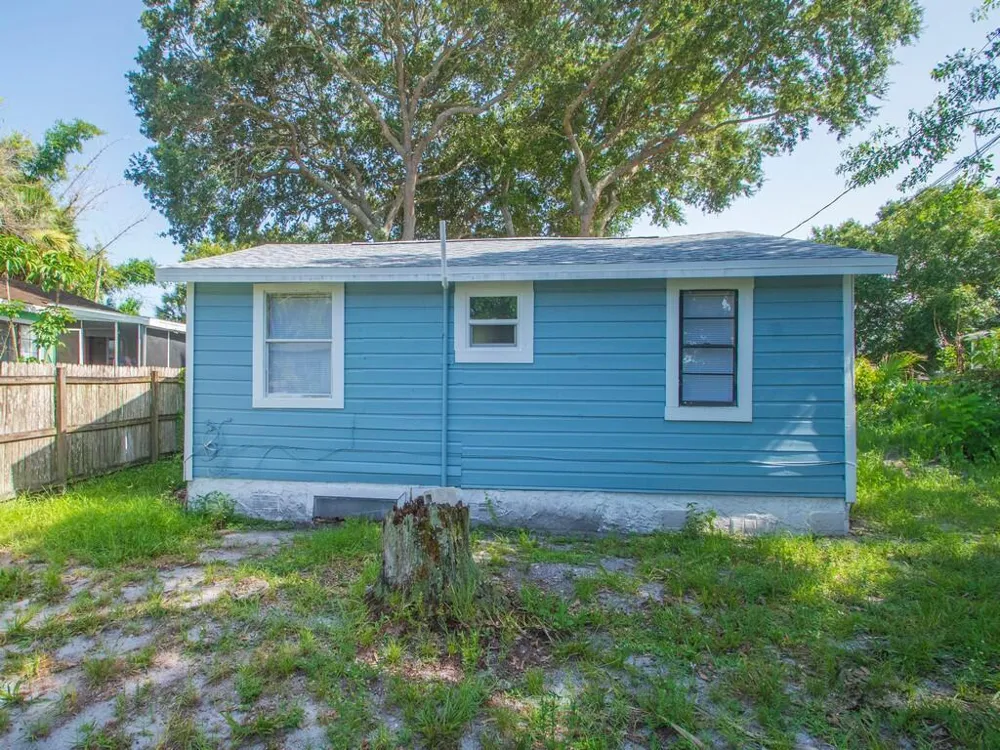 3370 45TH PLACE Vero Beach, FL 32967