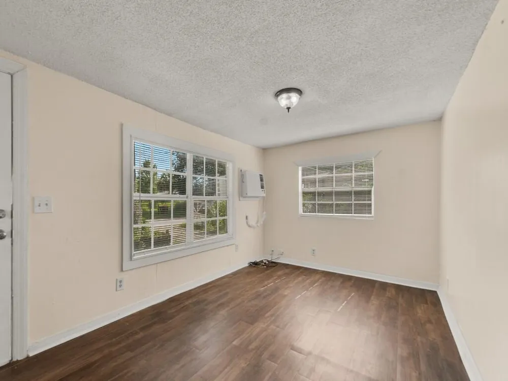 3370 45TH PLACE Vero Beach, FL 32967