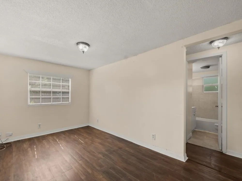 3370 45TH PLACE Vero Beach, FL 32967