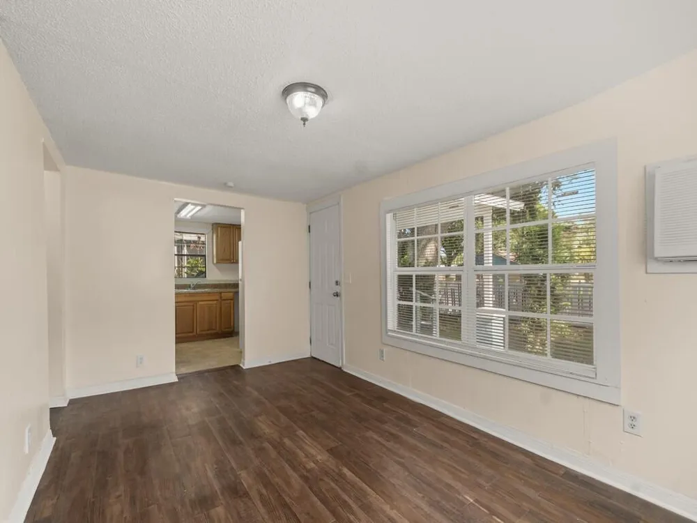 3370 45TH PLACE Vero Beach, FL 32967