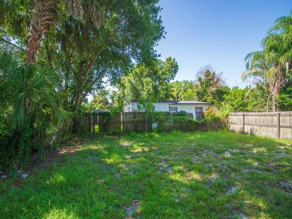 3370 45TH PLACE Vero Beach, FL 32967