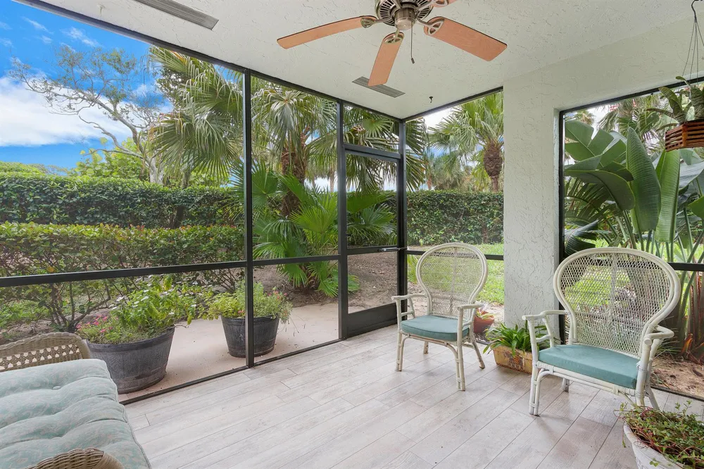 204 SEA OATS DRIVE #D Juno Beach, FL 33408