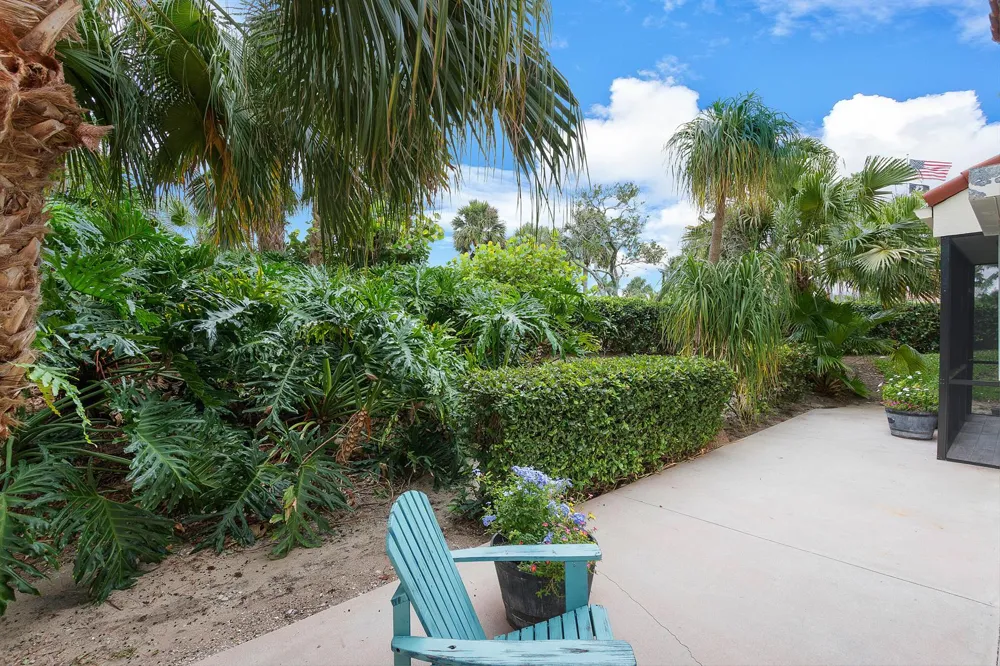 204 SEA OATS DRIVE #D Juno Beach, FL 33408