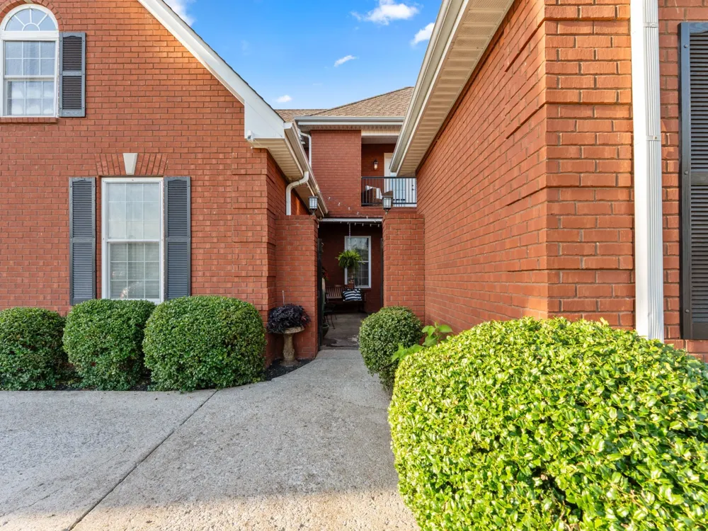 117 Pin Oak Dr Woodbury, TN 37190