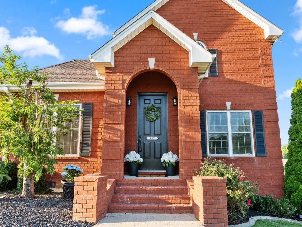 117 Pin Oak Dr Woodbury, TN 37190
