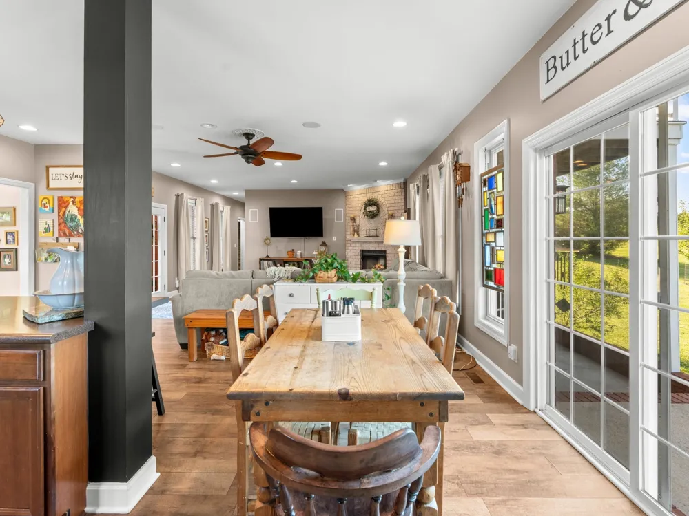 117 Pin Oak Dr Woodbury, TN 37190