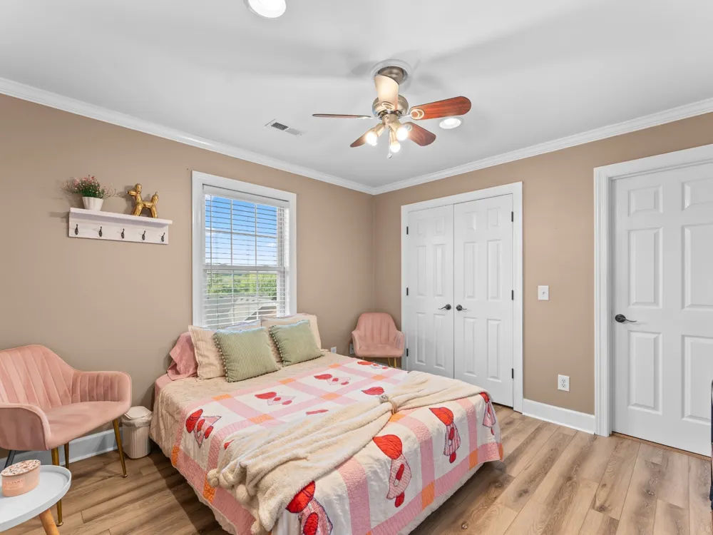 117 Pin Oak Dr Woodbury, TN 37190