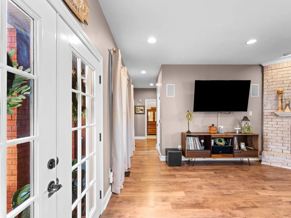 117 Pin Oak Dr Woodbury, TN 37190
