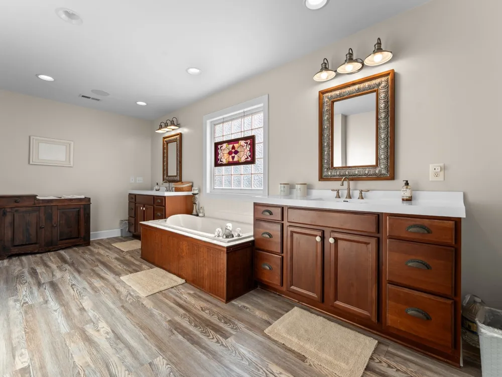 117 Pin Oak Dr Woodbury, TN 37190