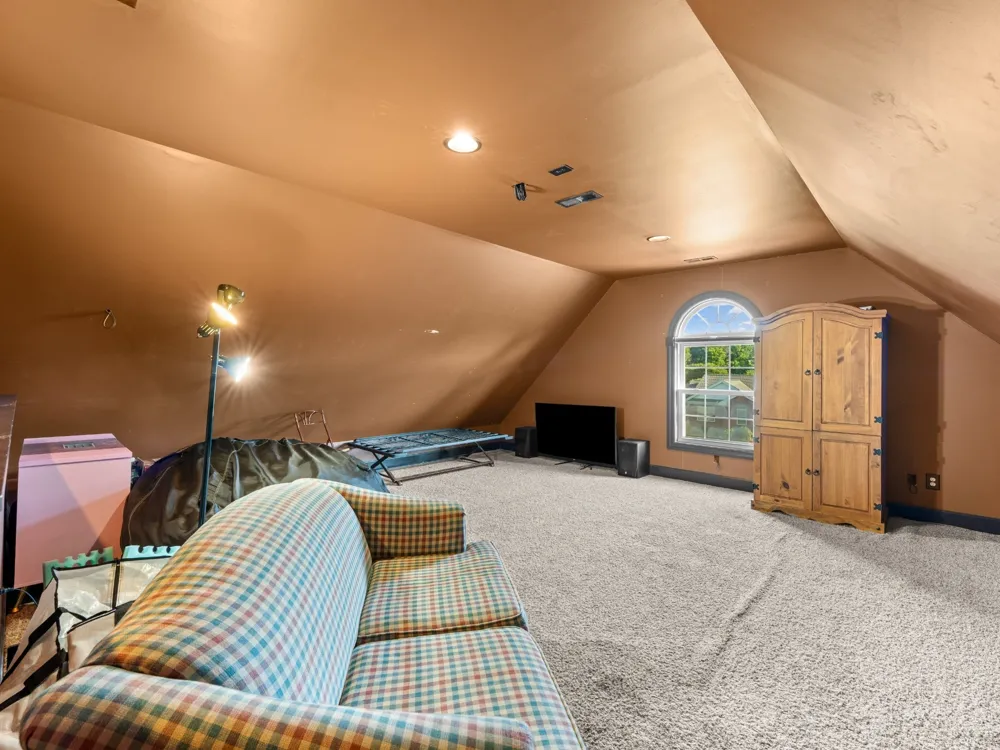 117 Pin Oak Dr Woodbury, TN 37190