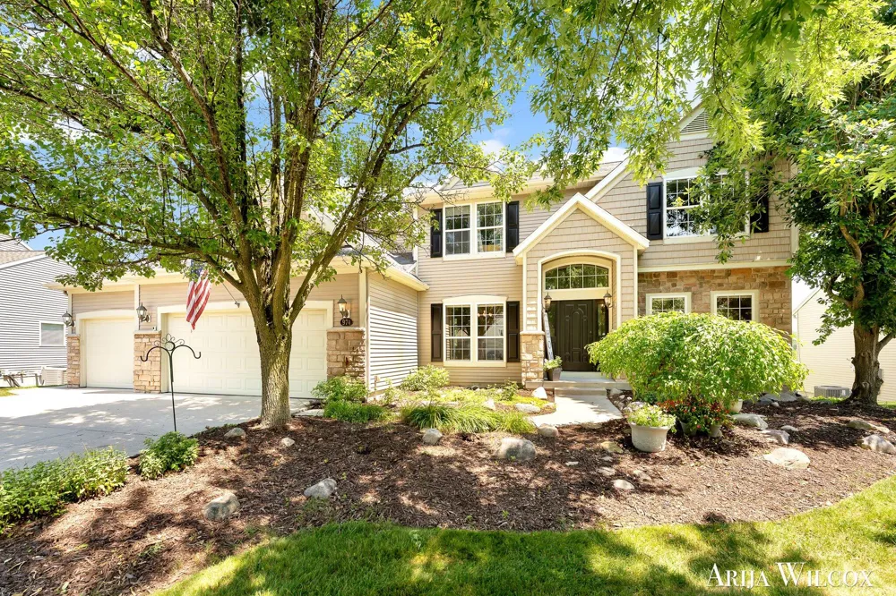 974 Dogwood Meadows Drive SE Ada Township, MI 49301