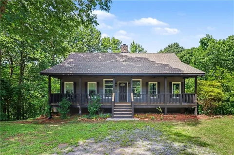 190 Poplar Drive